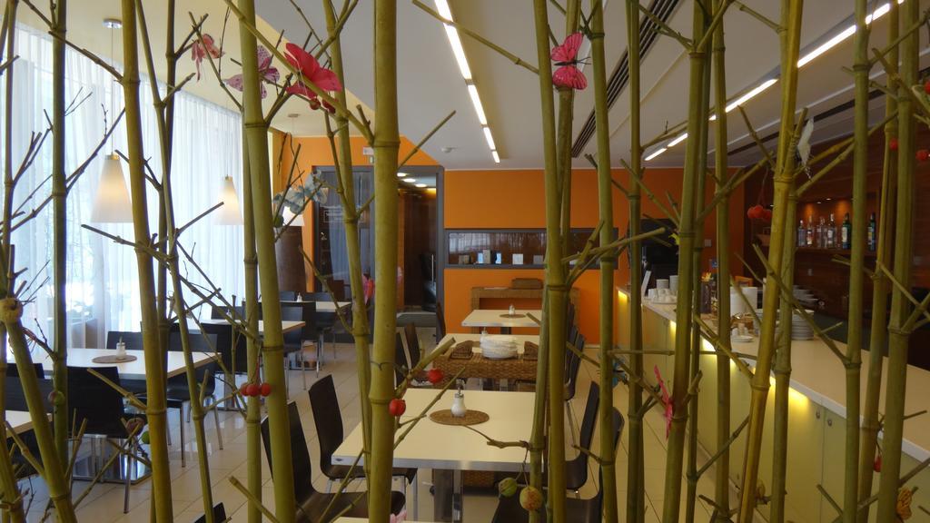Hotell Ehrlich 4*