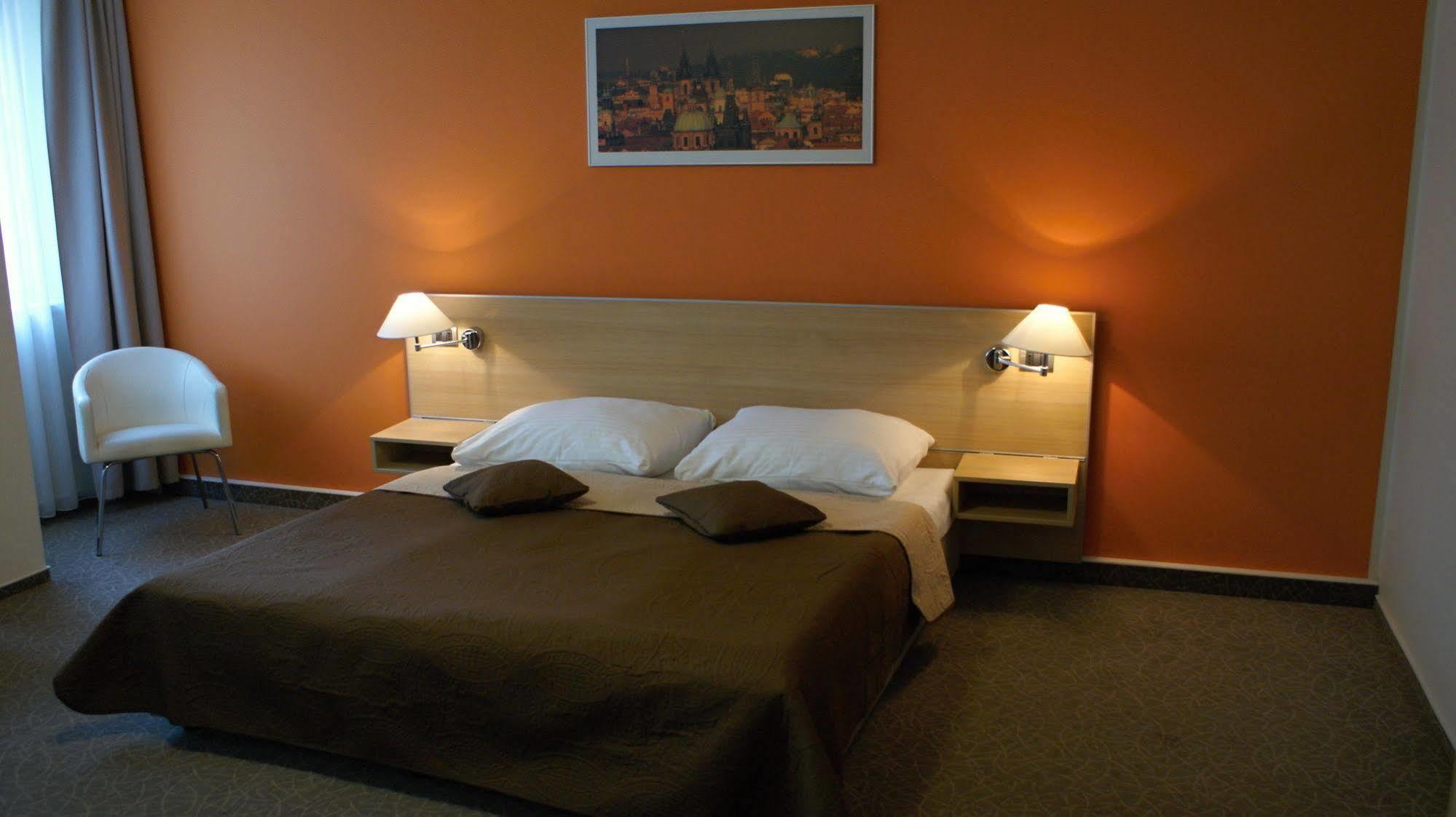 Ehrlich Hotell